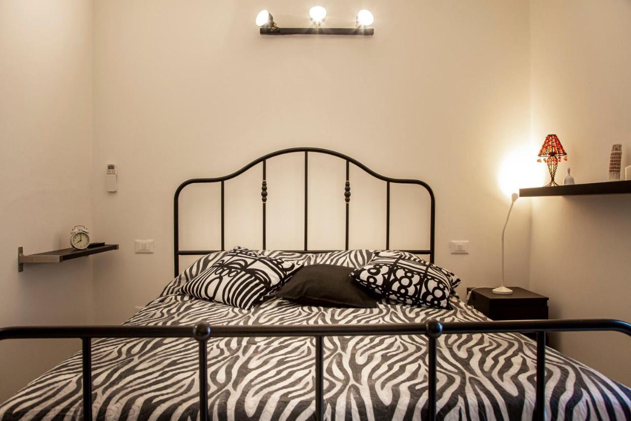 Suite Black&Wite Pisa Buitenkant foto
